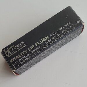 It Cosmetics Vitality Lip Flush in shade Rose Flush